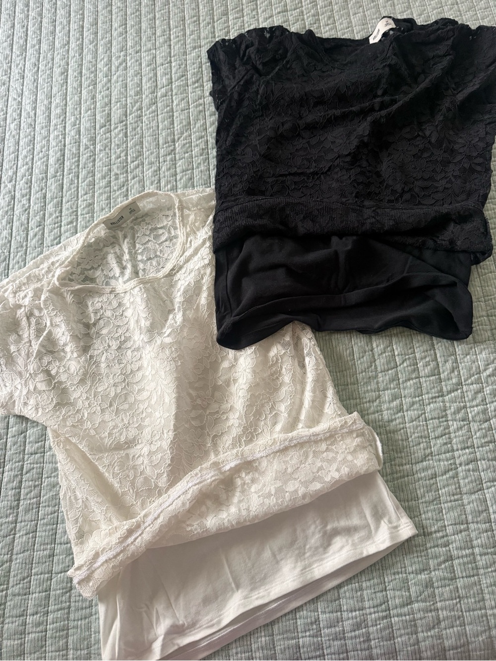 Hollister Lace Scoop Camisole Set in Black and White